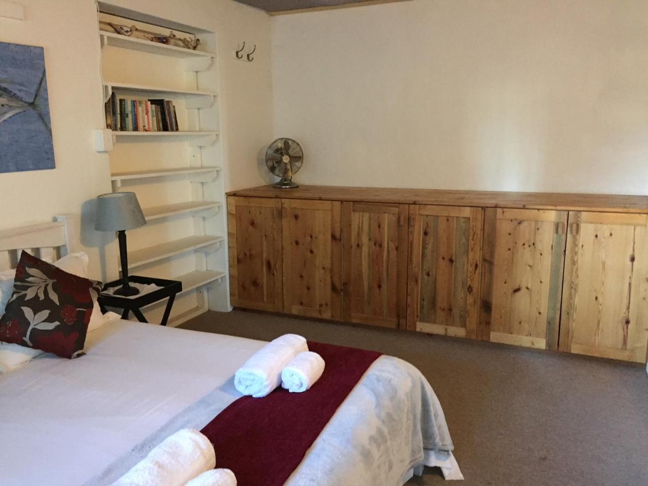 Haven Of Peace And Garden Cottage Hermanus Eksteriør bilde