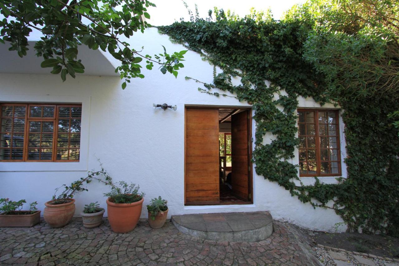 Haven Of Peace And Garden Cottage Hermanus Eksteriør bilde